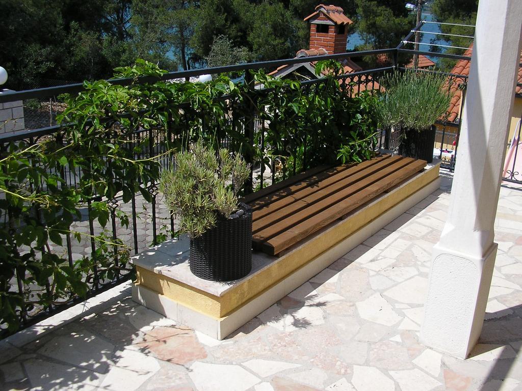 Apartments Viki Trogir Exterior foto