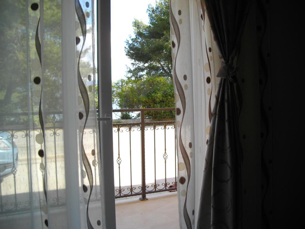 Apartments Viki Trogir Exterior foto